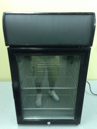 Mini Fridge Counter Top Glass Display Cooler Refrigerator Beverage Merchandiser