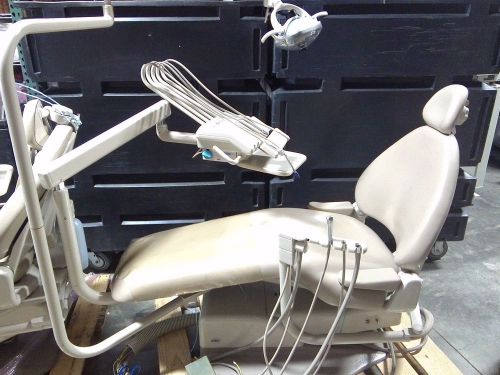 Adec 1040 Dental Chair with Adec 2132 Delivery System and Cavitron SPS