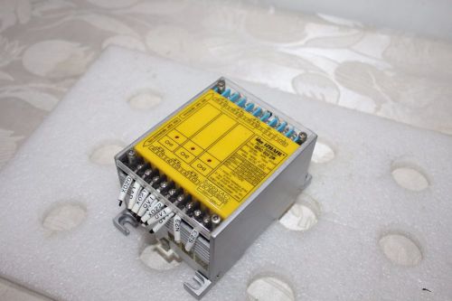 idec Izbarl IBRC6032R Relay Barrier IBRC 6032R PLC Module