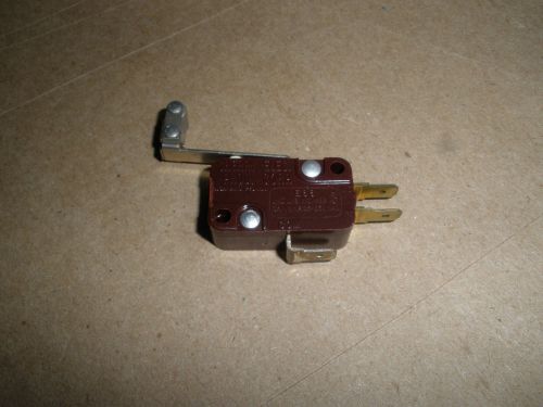 Vintage E33-50P NC NO roller lever limit switch NOS Cherry Electric E33 USA (1)