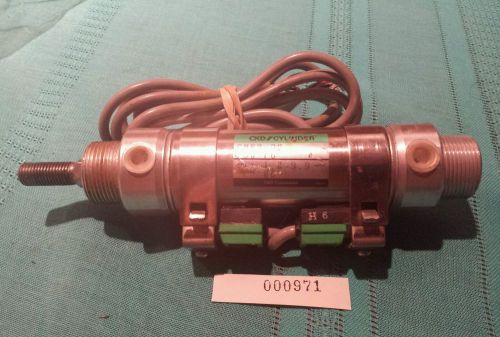 CKD CMK2-32-50-P6 Pneumatic Cylinder w/Switches 32mm Bore 50mm Strk 1 MPa/145psi