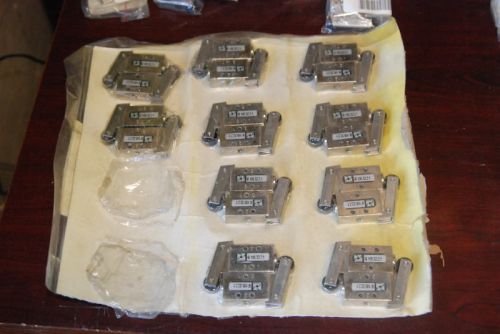 Pneumax 105.32.2.1, 3way valve, m5 port, lot of 4  new for sale