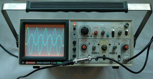 Hitachi V-222 20MHz Two Channel Oscilloscope with two Probes, Power Cord