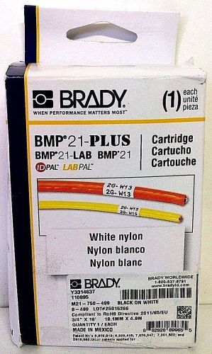 Brady M21-750-499 16&#039; L 0.75&#034; W B-499 Nylon Cloth Black On White Label