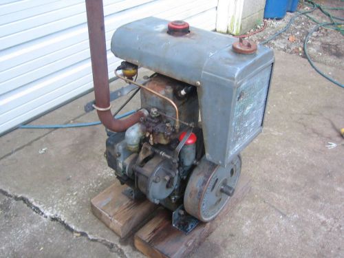 Novo 1 cylinder antique gas engine, Roller engine, Great runner hit