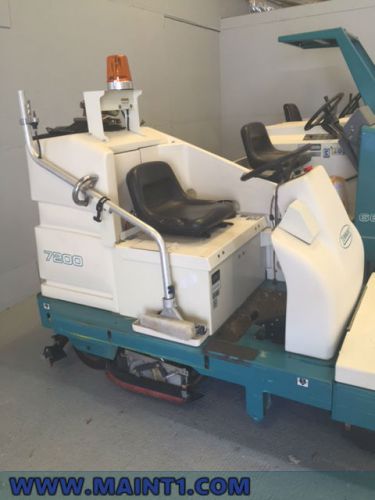 Tennant 7200 rider floor sweeper scrubber  - w/ sweeper attachmnt! for sale