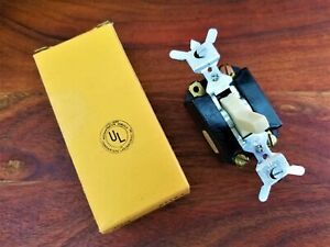 Hubbell Silent Mercury Switch 3-Way Lighted Handle White 9718-1 Made in USA NOS