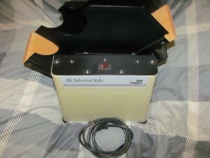 Martin Yale 400 Tabletop Paper Jogger nice working condition!