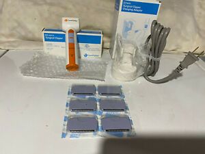 CAREFUSION SURGICAL CLIPPER (4413A)  CHARGING ADAPTER STAND (4414) &amp; 6 BLADES