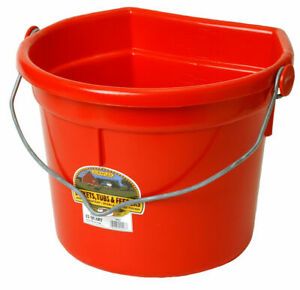 Miller Little Giant P24FBRED 22 Qt. Flat Back Plastic Bucket w/Knob Bail