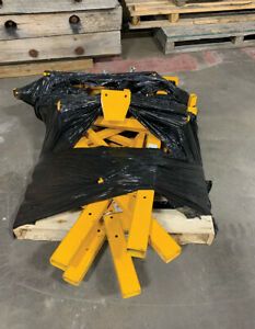 BIL JAX TRASH CHUTE 64&#039; 28&#034;-30&#034; 16, 4&#039; SECTIONS W/5 BRACKETS