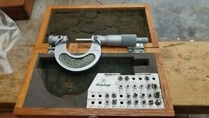 MITUTOYO 0-1&#034; THREAD MICROMETER NO. 126-137A WITH ALL 12 ANVILS &amp; BOX CASE