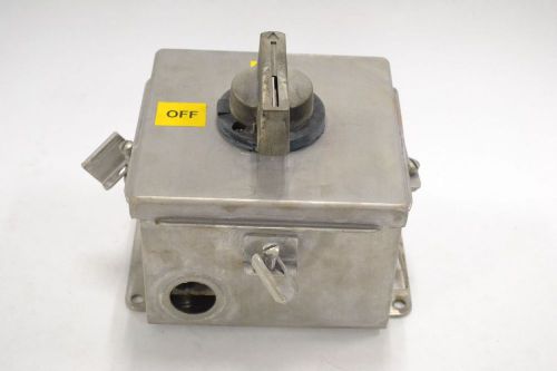 Bussmann bdnf30 enclosed stainless 40a amp 600v-ac 3p disconnect switch b332405 for sale