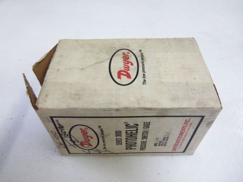 DWYER 3010C PRESSURE CONTROL PHOTOHELIC *NEW IN A BOX*