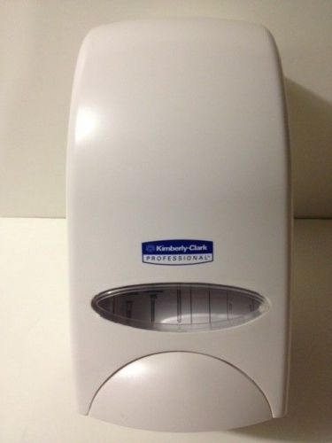 Kimberly-Clark Professional 92144 1000 mL White Cassette Skin Care Dispenser