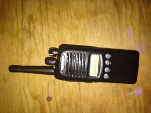 Kenwood tk-3180-k2 uhf portable radio for sale