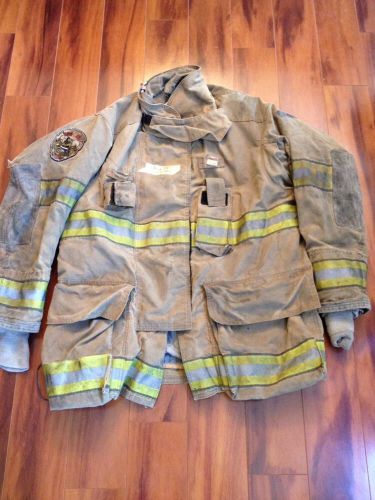 Firefighter Turnout / Bunker Gear Coat Globe G-Extreme Size 46-C x 35-L 06 DCFD