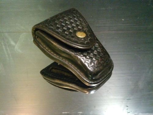 Tex Shoemaker &amp; Sons handcuff case pouch