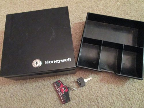 Honeywell Lock box with Tray