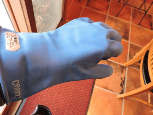 Salisbury  electrical gloves, size 11 00 500w blue for sale