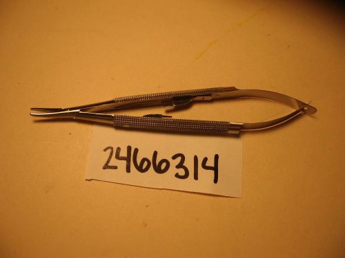BARRAQUER W/ CATCH CURVED SMOOTH NEEDLE HOLDER (2466314)