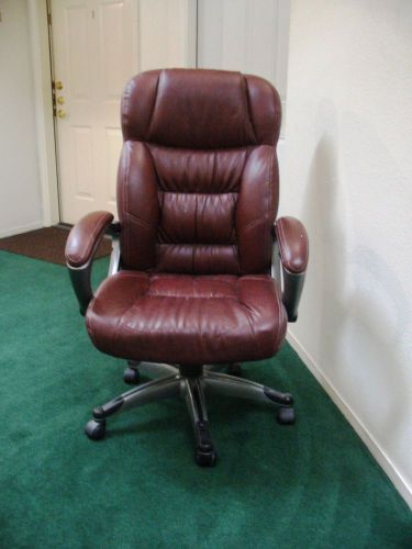 Aviso ergo office chair/computer desk - pick-up only for sale
