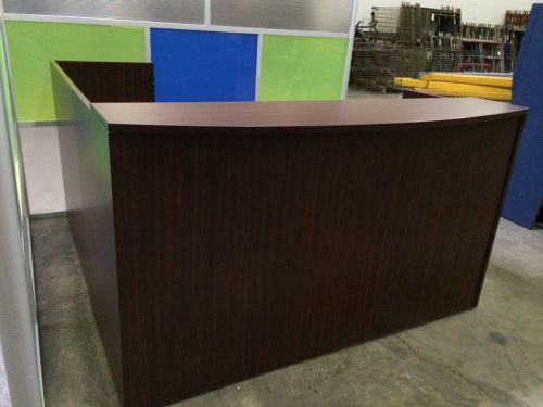 Reception desk in mahogany wood laminate for sale