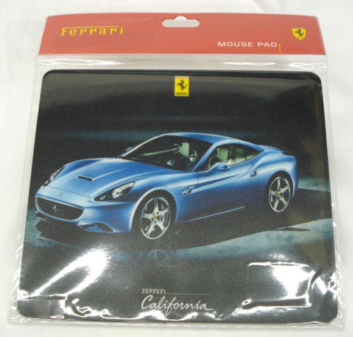 Official Ferrari California Mouse Pad   4132 / 270009836