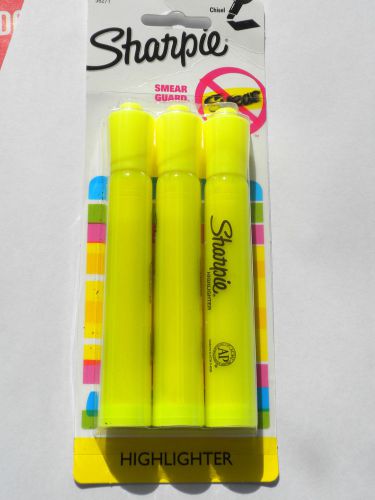 NEW SHARPIE HIGHLIGHTERS----PACK OF 3----COLOR:  YELLOW