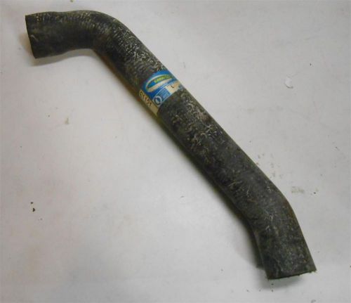 NOS GOODYEAR 61121 RADIATOR HOSE -18M2