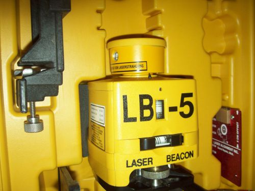 Laser Alignment Leica LB-5 beacon ROTARY BEAM LASER MANUAL LEVEL NEW