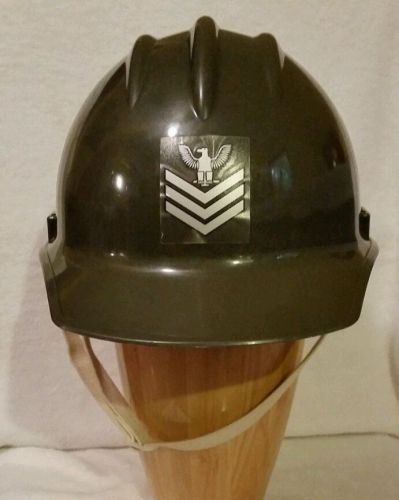 Bullard model 3000 Safety helmet, New, Amphibious Construction Batalion Two