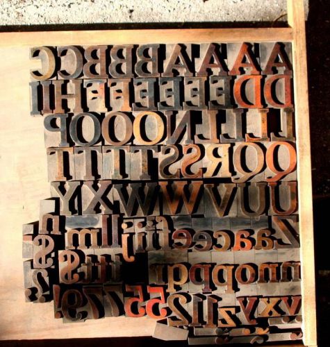 95pc Old Letterpress Printers Wood Type Upper Lower Case Serif Font ~ Hamilton