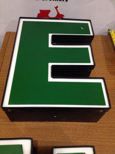 Big Letter E &#034;E&#034; From Starbucks Coffee Sign Green White Trim Lighted Large Cap E