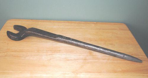 VINTAGE 17 INCH IRON WORKERS SPUD WRENCH