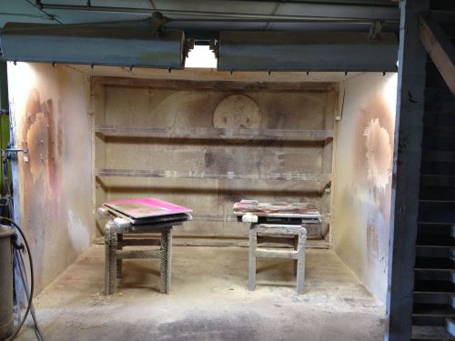 10&#039; wide paint spray booth with explosion proof lights &amp; lots of extras for sale