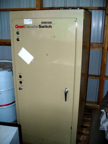 Generator power transfer switch. Onan # OTBCA260-4U/3101F 120/208 V. 3 PH.