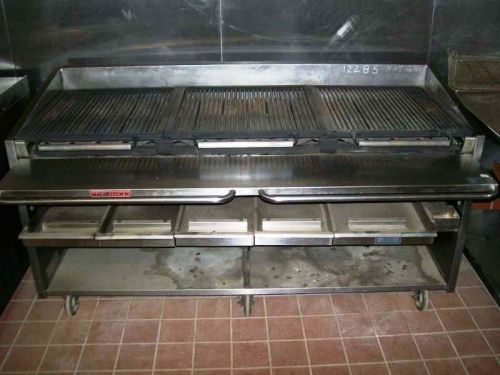 Magikitch&#039;n radiant char broiler 16 burner with stand on casters with undershelf for sale
