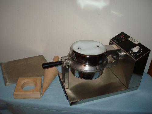 VINTAGE 1986 GOLD MEDAL GIANT WAFFLE CONE BAKER MACHINE MAKER