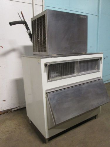 &#034;CRYSTAL TIPS&#034; H.D.COMMERCIAL REMOTE ICE MAKER WITH  &#034;FOLLETT&#034; ICE STORAGE BIN