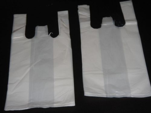 Plastic shopping bags,t shirt type grocery bags,white 800 ct small  bags. for sale