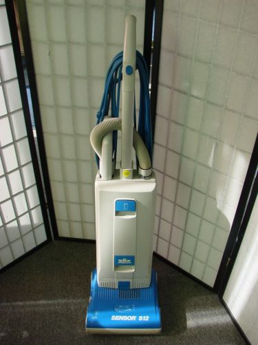 Windsor sensor s12 upright commercial vacuum cleaner w/ tools works 46&#034; tall for sale