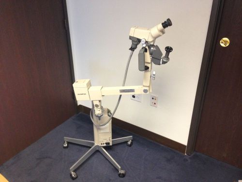 Olympus OCS-3 Colposcope with Video Adapter and Olympus OTV-S6 Camera Head