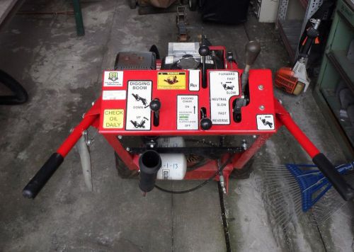Barreto trencher with honda gx270 engine pre-owned excellent condition for sale