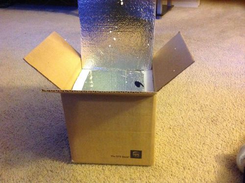 1 Insulated Shipping Box  8&#034; x 8&#034; x 8&#034; w/1&#034;  Insulated Foam &amp; 72 H Uni Heat Pack