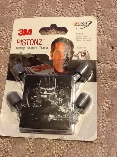 3m pistonz ear plugs. Nascra, earbuds,Greg Biffle
