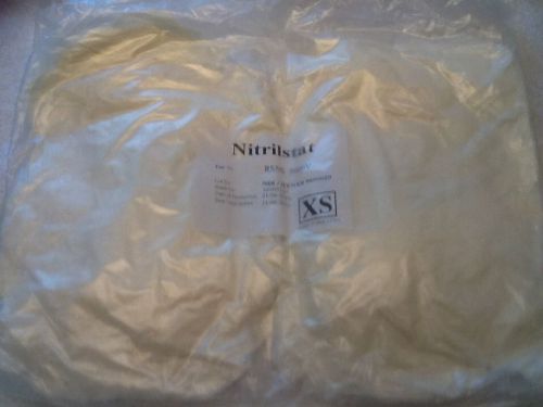 50 Nitrile Medical Exam Powder Free Gloves - Color White - Size Extra Small