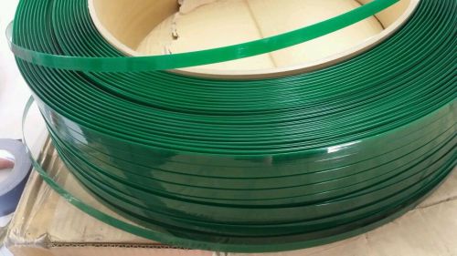 Large new roll of gteen polyester plastic waxed strapping banding .050 thick for sale