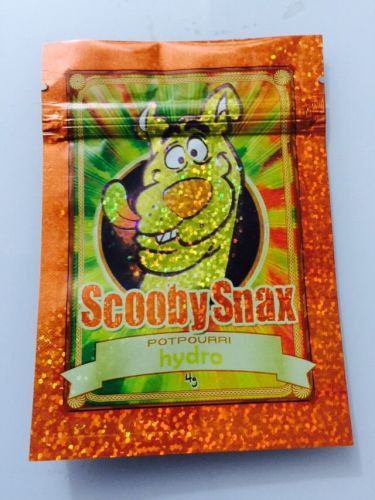 50 Scooby Snax Hydro 4g EMPTY** mylar ziplock bags (good for crafts jewelry)