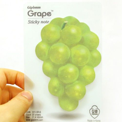 Green Grape Fruit Design Memo Pad Sticky Notes / A Set of 20 sheets 71x105 MM